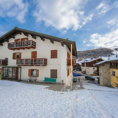 Martina Ski In - Ski Out Mt 50 - Happy Rentals Livigno Buitenkant foto