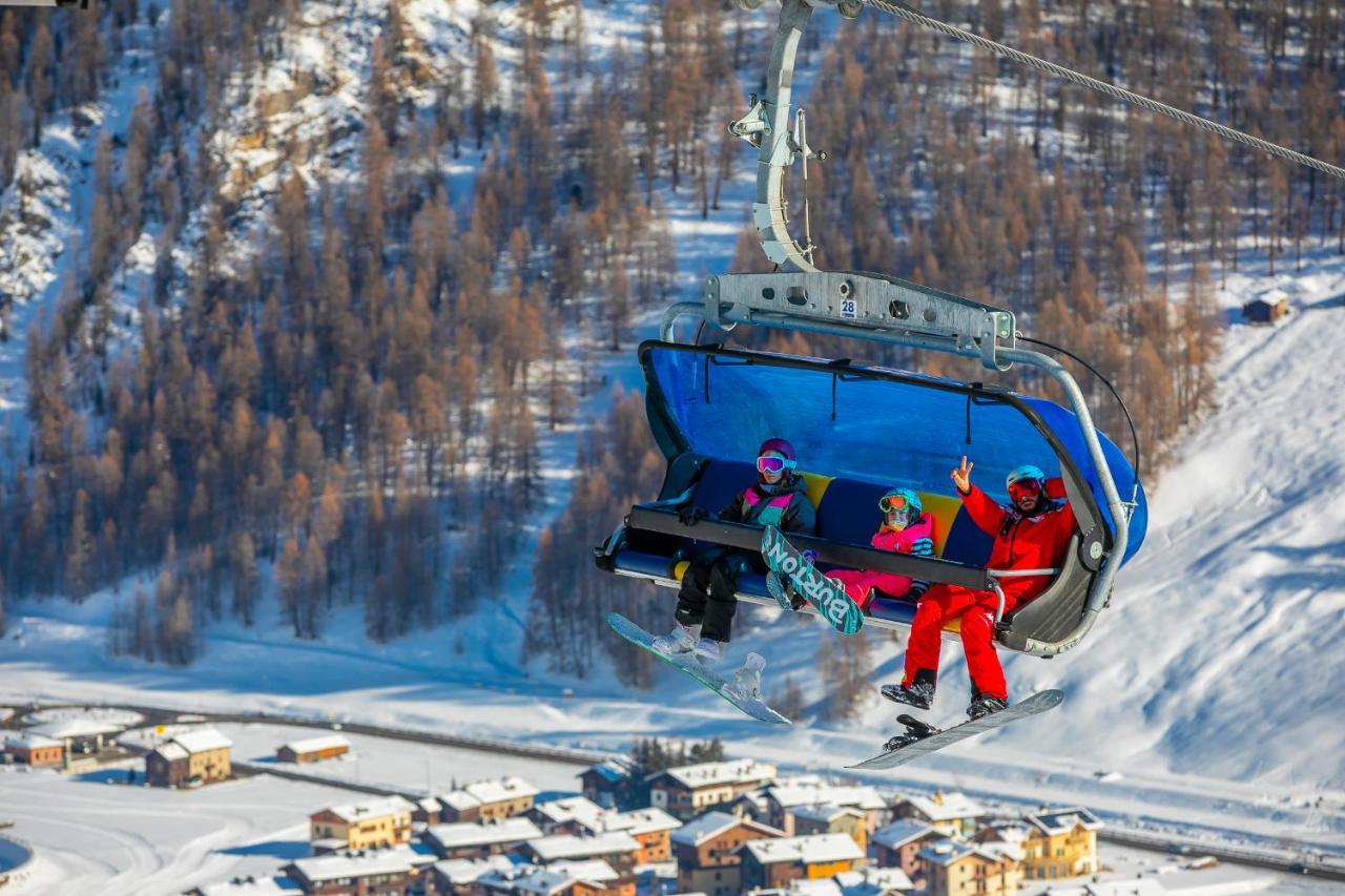Martina Ski In - Ski Out Mt 50 - Happy Rentals Livigno Buitenkant foto