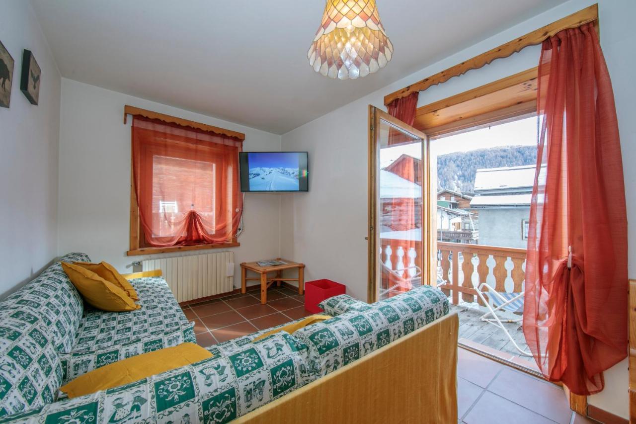 Martina Ski In - Ski Out Mt 50 - Happy Rentals Livigno Buitenkant foto