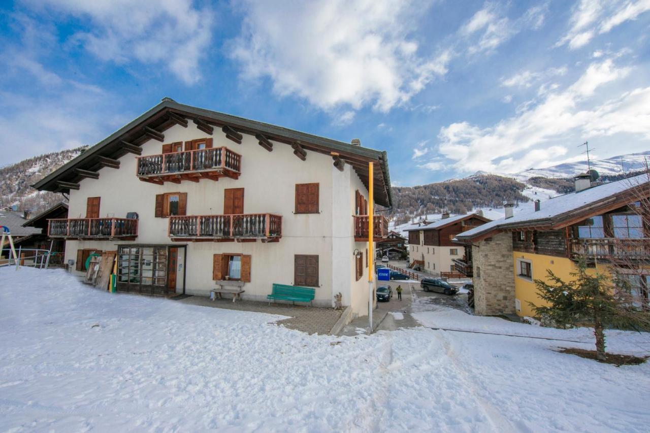 Martina Ski In - Ski Out Mt 50 - Happy Rentals Livigno Buitenkant foto